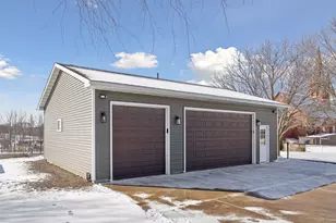 185 Loretto St, Loretto, MN 55357 - Photo 7