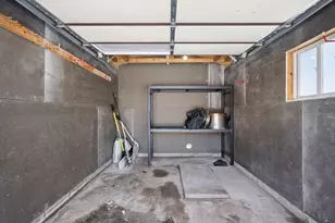 185 Loretto St, Loretto, MN 55357 - Photo 13