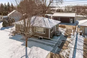 185 Loretto St, Loretto, MN 55357 - Photo 3