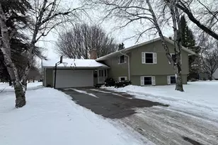 2112 8th St SW, Willmar, MN 56201 - Photo 3