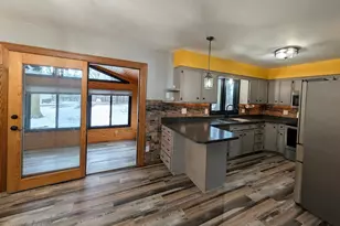 6005 30th Ave SW, Montevideo, MN 56265 - Photo 11