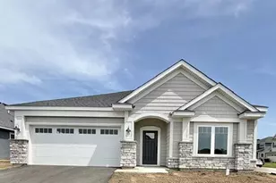 1819 Arrowhead St, Shakopee, MN 55379 - Photo 1
