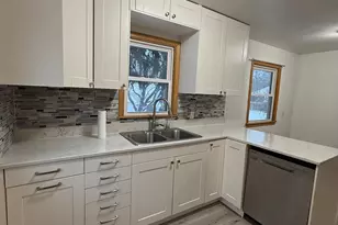 1862 Ames Ave, Saint Paul, MN 55119 - Photo 11