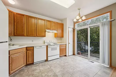 324 Heritage Trail, Circle Pines, MN 55014 - Photo 7