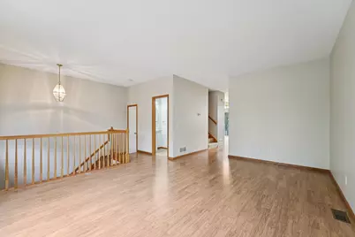 324 Heritage Trail, Circle Pines, MN 55014 - Photo 3