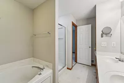 324 Heritage Trail, Circle Pines, MN 55014 - Photo 13