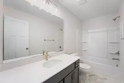 10431 Glenbrook Avenue S, Cottage Grove, MN 55016 - Photo 17