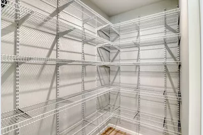 3521 Grandwood Drive N, Fargo, ND 58102 - Photo 11