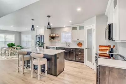 3521 Grandwood Drive N, Fargo, ND 58102 - Photo 7