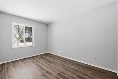 10664 Hollywood Boulevard NW, Coon Rapids, MN 55433 - Photo 15