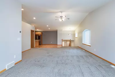 3594 Taylor Street S, Fargo, ND 58104 - Photo 11