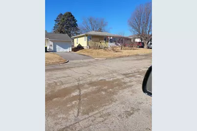 309 N Badger Street, Caledonia, MN 55921 - Photo 1