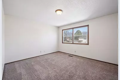 919 Ridge Drive SE, Saint Michael, MN 55376 - Photo 17