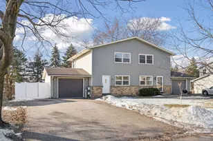 919 Ridge Dr SE, Saint Michael, MN 55376 - Photo 1