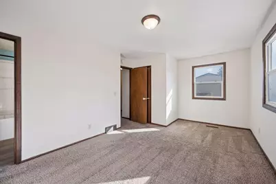 919 Ridge Drive SE, Saint Michael, MN 55376 - Photo 13