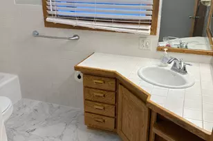 1562 Circle Ln, Burnsville, MN 55337 - Photo 9