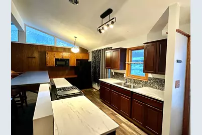 1562 Circle Lane, Burnsville, MN 55337 - Photo 3