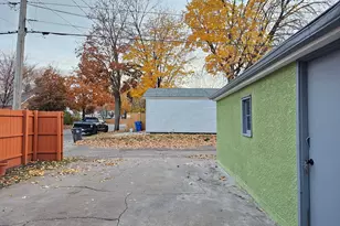 1836 Bush Ave E, Saint Paul, MN 55119 - Photo 29