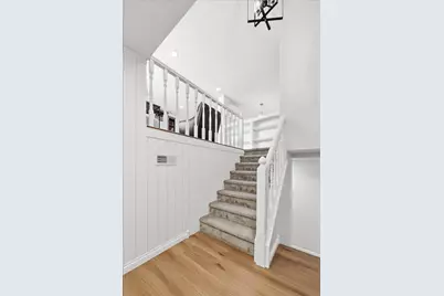 298 70th Street N, Mahtomedi, MN 55115 - Photo 3