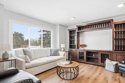 298 70th Street N, Mahtomedi, MN 55115 - Photo 5