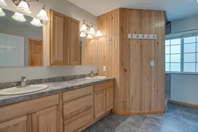 2262 Edgewood Drive, Detroit Lakes, MN 56501 - Photo 11