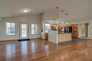 2262 Edgewood Dr, Detroit Lakes, MN 56501 - Photo 3