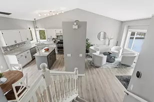 5695 Yucca Ln N, Plymouth, MN 55446 - Photo 9