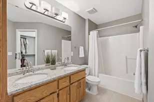 5695 Yucca Ln N, Plymouth, MN 55446 - Photo 13