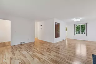 12824 Eagle Ridge Dr, Burnsville, MN 55337 - Photo 3