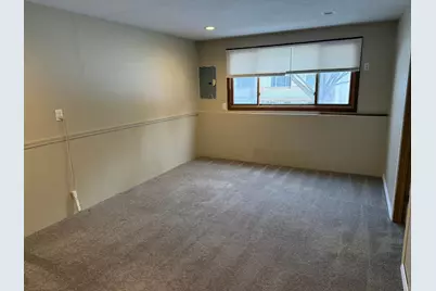 565 Skillman Avenue E, Maplewood, MN 55117 - Photo 15