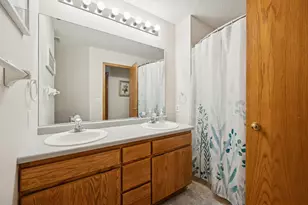 13526 Daisy Ct, Rosemount, MN 55068 - Photo 21