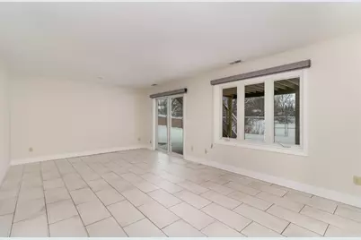 510 Elaine Avenue, Shoreview, MN 55126 - Photo 11
