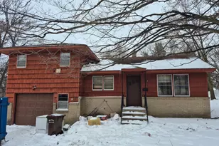 200 6th Ave S, Buffalo, MN 55313 - Photo 1