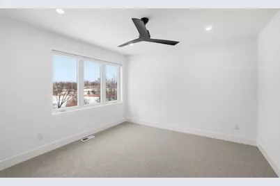 9597 Sandra Lane, Minnetonka, MN 55305 - Photo 33