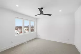 9597 Sandra Ln, Minnetonka, MN 55305 - Photo 33