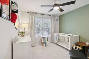 657 Village Dr, New Brighton, MN 55112 - Photo 21