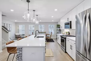 657 Village Dr, New Brighton, MN 55112 - Photo 7