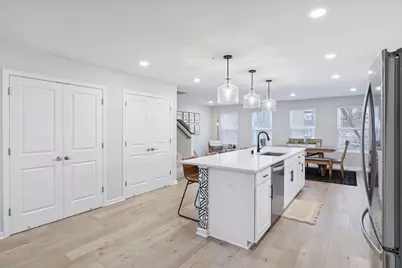 657 Village Drive #03, New Brighton, MN 55112 - Photo 3