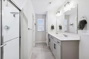 657 Village Dr, New Brighton, MN 55112 - Photo 17