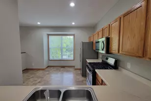 306 Heritage Trail, Circle Pines, MN 55014 - Photo 5