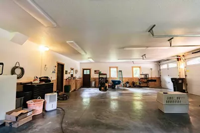 650 33rd Street NW, Austin, MN 55912 - Photo 47