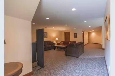 650 33rd Street NW, Austin, MN 55912 - Photo 33