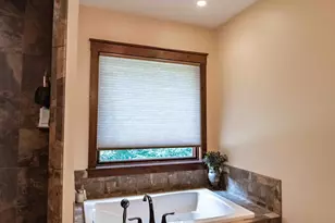 650 33rd St NW, Austin, MN 55912 - Photo 27