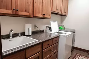 650 33rd St NW, Austin, MN 55912 - Photo 35