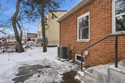 2643 Brighton Avenue NE, Minneapolis, MN 55418 - Photo 9