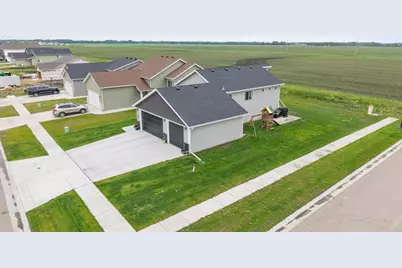 2992 74th Avenue S, Fargo, ND 58104 - Photo 31