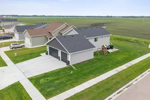 2992 74th Avenue S, Fargo, ND 58104 - Photo 31