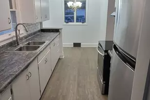 3417 3rd Ave W, Hibbing, MN 55746 - Photo 3