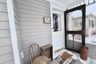 253 W Mill St, Winona, MN 55987 - Photo 5