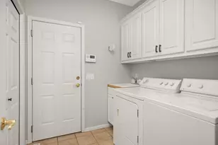 14518 Chateau Ct, Burnsville, MN 55306 - Photo 19